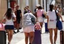 España alcanza récord de turistas hasta el mes de julio, al rozar los 53,4 millones