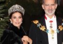 Letizia viaja a Italia sin tiara: por qué la reina tampoco se pondrá diadema en la cena de gala en Roma