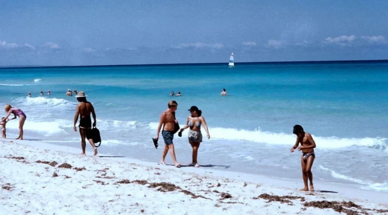 Dos turistas rusos mueren ahogados en la playa de Varadero