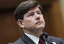 El comisionado republicano de la FCC, Simington, renunciará esta semana