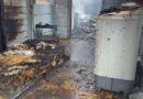 Incendio consume tres viviendas en Manzanillo