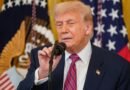 Trump habla sobre el plan de acción de IA, firma órdenes ejecutivas