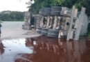 Cuba: Se vuelca rastra que transportaba 31 mil litros de petróleo